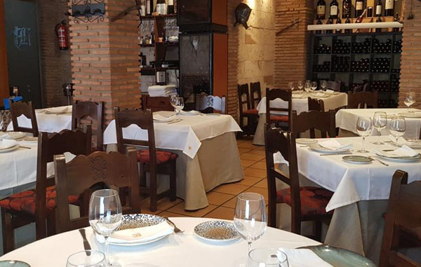 Los Robles de León Restaurante Málaga 4