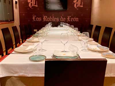 Mesón Los Robles de León Restaurante, Málaga