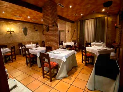Mesón Los Robles de León Restaurante, Málaga